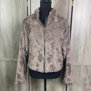 Olivaceous Faux fur taupe cropped teddy jacket women's M